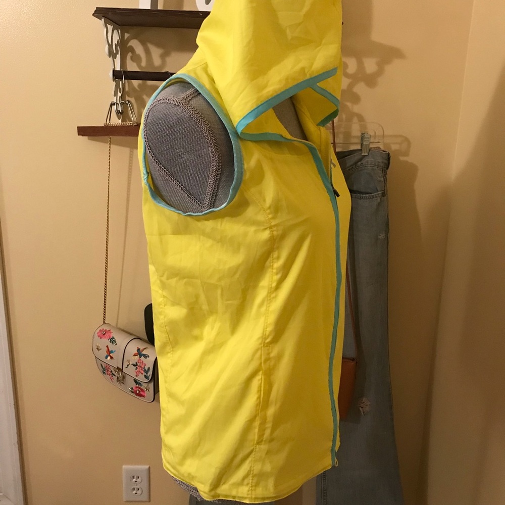 Under Armour hoodie vest - Picture 2 of 8
